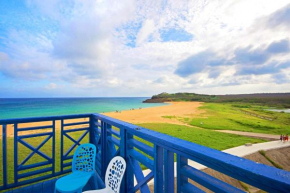 Гостиница Beach Front Villa  Магун